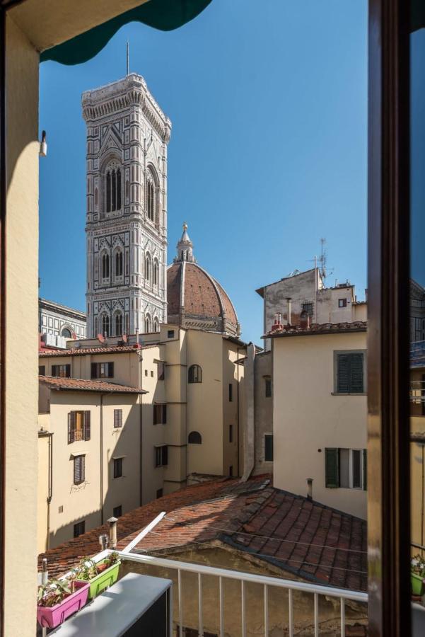 Charming 2Bed Apartment Overlooking Duomo - Hosted By Sweetstay Florence Exterior photo