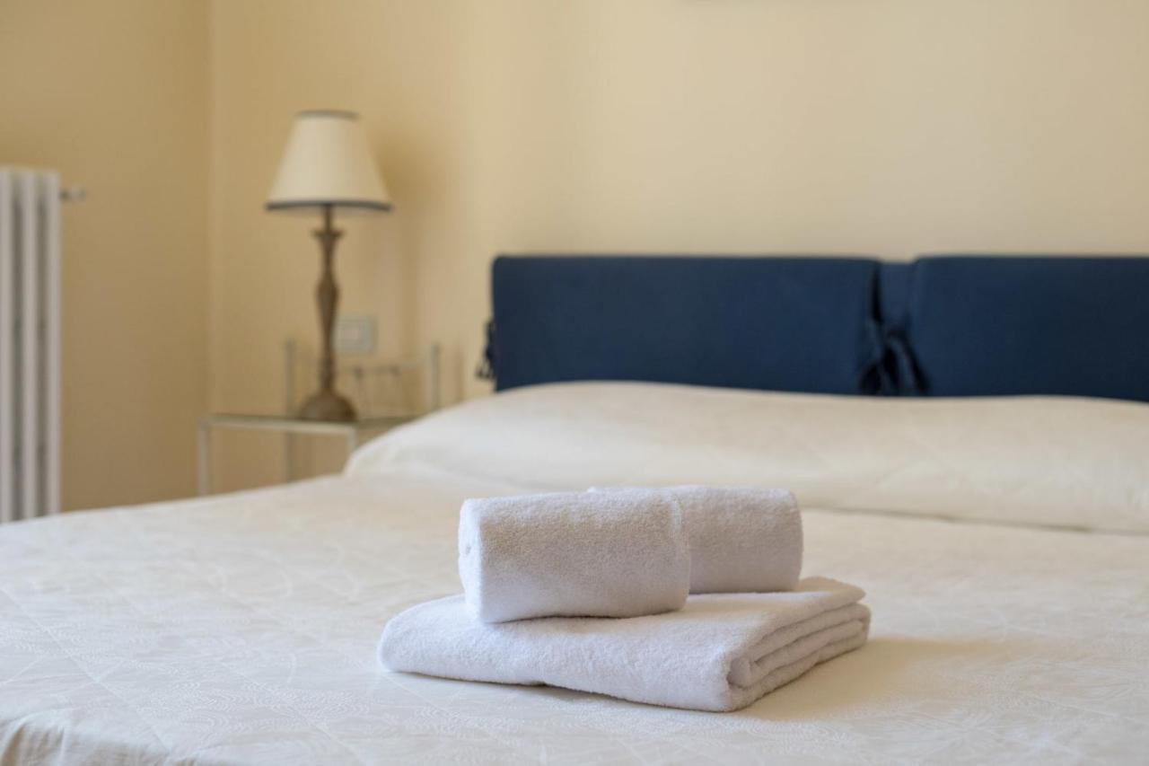 Charming 2Bed Apartment Overlooking Duomo - Hosted By Sweetstay Florence Exterior photo